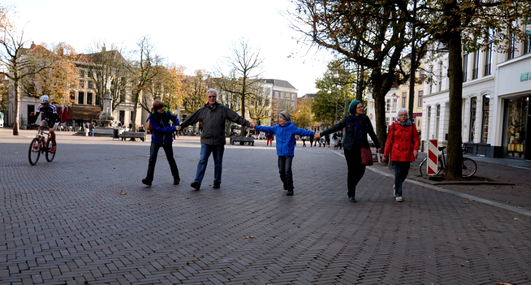 StreetLife (C) Ronald Puma 098.750