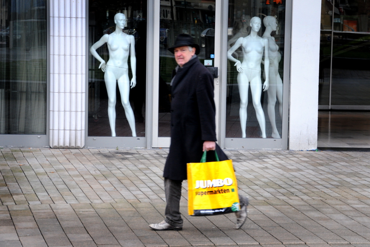 Street Photography (C) Ronald Puma 035