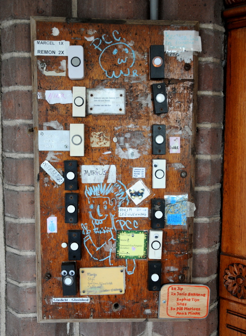 (C) Ronald Puma 098.500