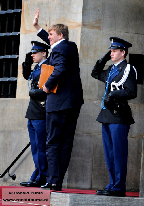 (C) Ronald Puma 0328.500