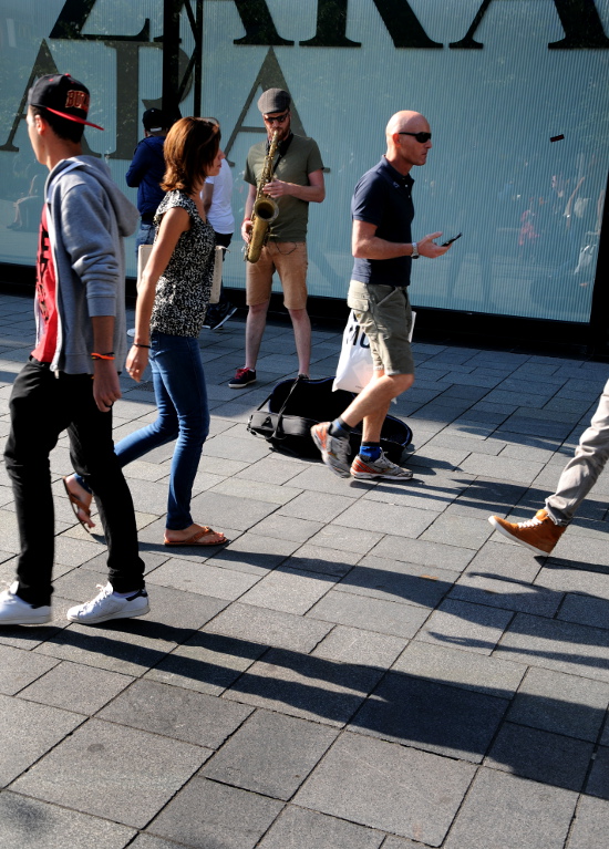 Street Photo (C) Ronald Puma 0305.550