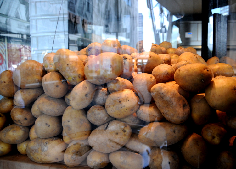 StreetPhoto (C) Ronald Puma 0167.750