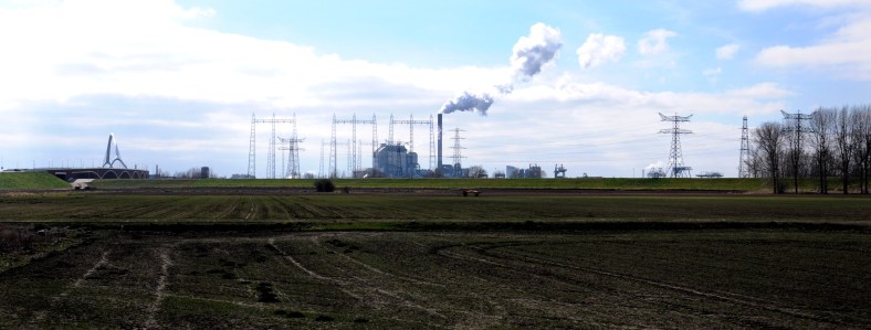 PIC_0002.2000 GDF SUEZ en brug De Oversteek (C) Ronald Puma
