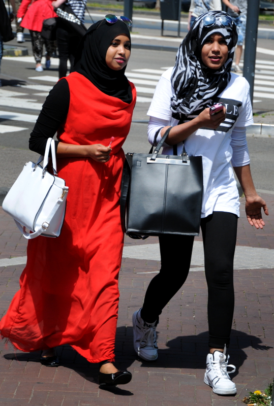 06 Street Photography (C) Ronald Puma  PIC_0071.800