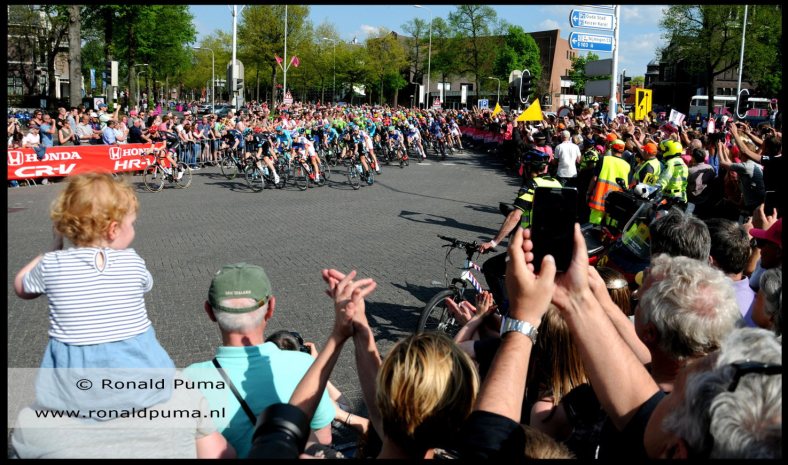 Giro d'Italia 2016 (C) Ronald Puma 02