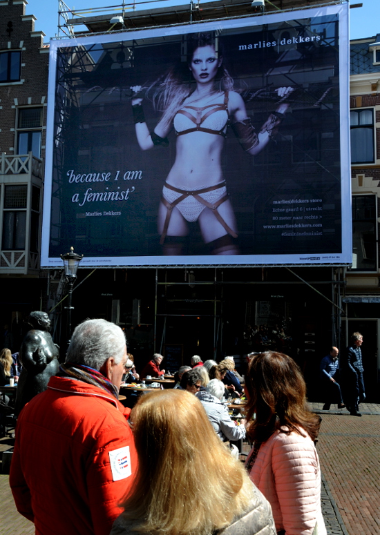 PIC_0023.800 Streetphotography (C) Ronald Puma