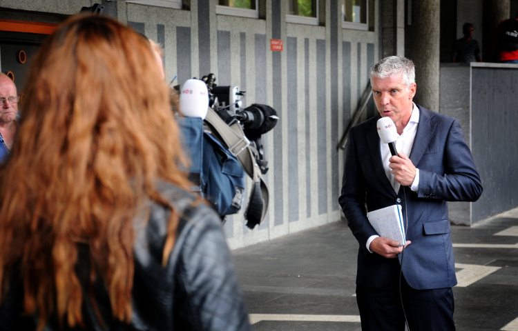 PIC_0100.B 750.(C) Ronald Puma