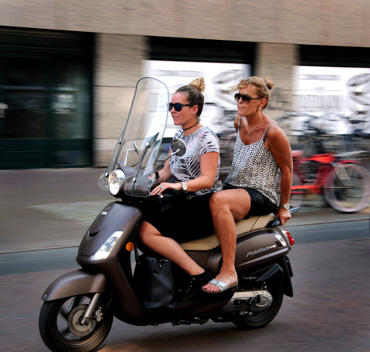 pic_0073-750-streetlife-c-ronald-puma